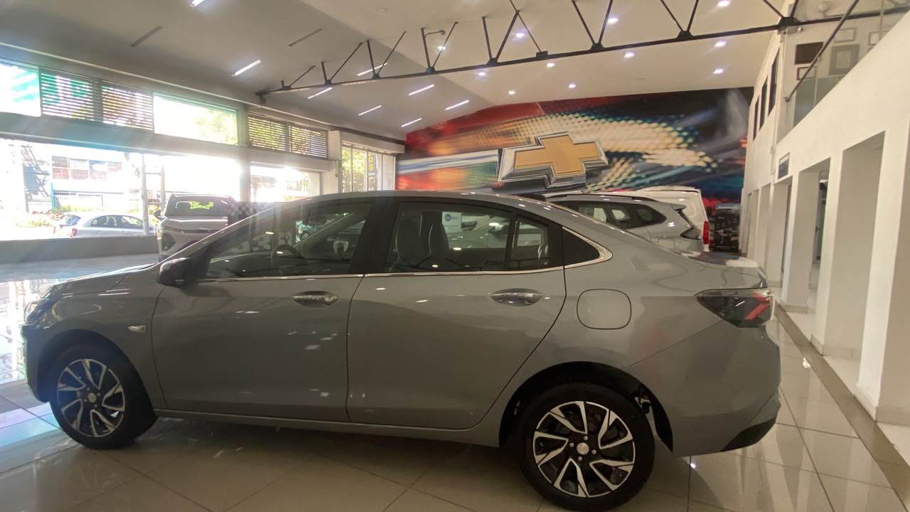 Chevrolet Onix gris en FACILI MARKARS
